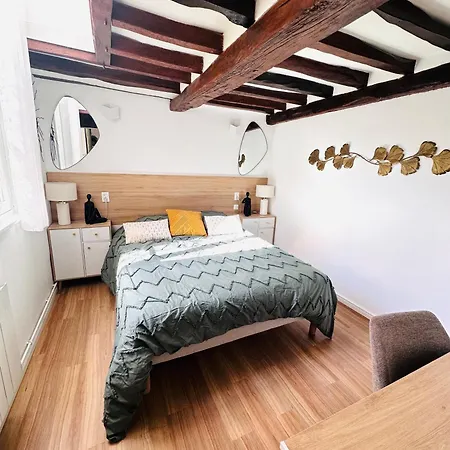 Whale Loft *